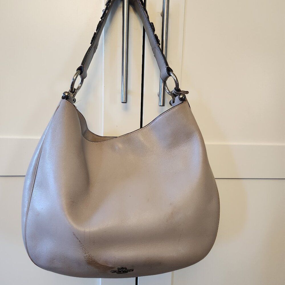 Coach Nomad Hobo in Grey Birch Taupe Willow with Tea Rose Details